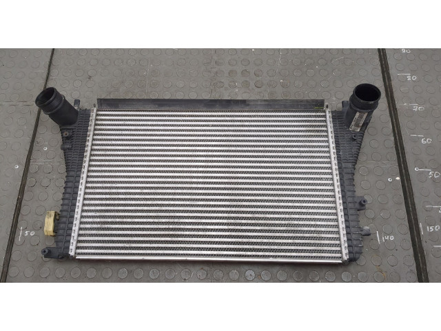 Интеркулер Volkswagen Jetta 6 2010-2018 5C0145803E