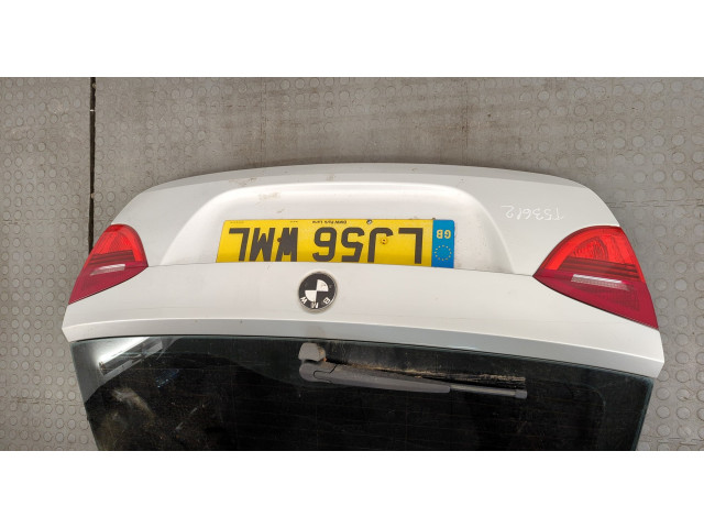 Моторчик заднего дворника  BMW 3 E90, E91, E92, E93 2005-2012      