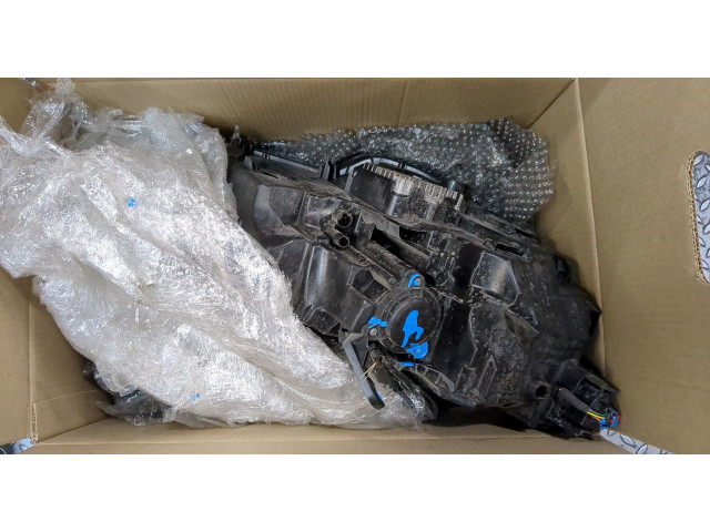 Фара передняя  Audi A3 (8Y) 2020- левая 