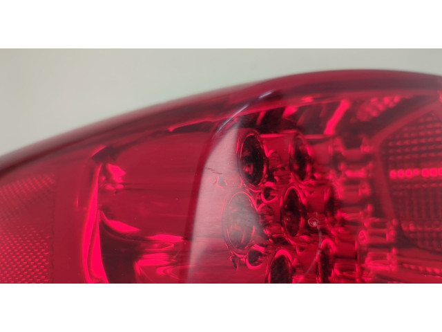 Задний фонарь          