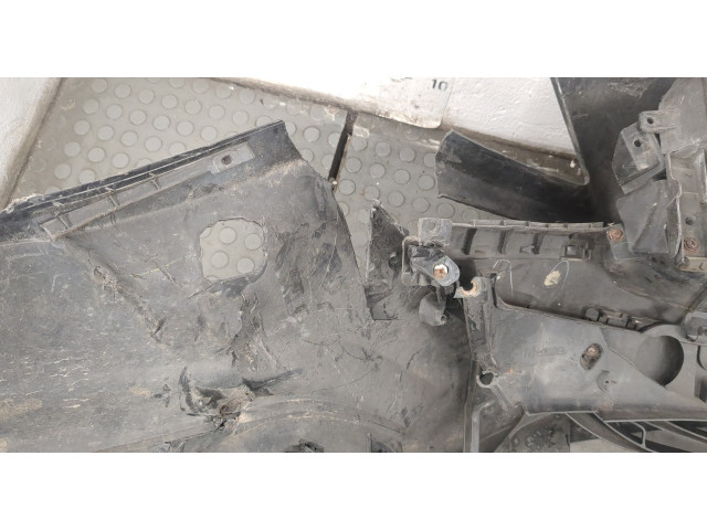 Бампер  Mazda 3 (BL) 2009-2013 передний   