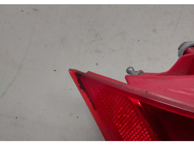 Задний фонарь          