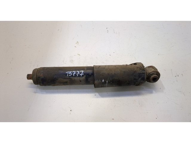 Стойка амортизатора  Volkswagen Transporter 4 1991-2003 701513031C     