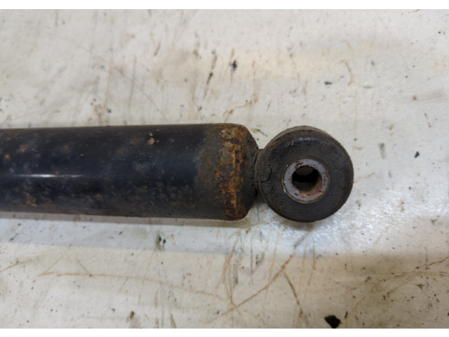 Стойка амортизатора  Jeep Liberty 2007-2012      