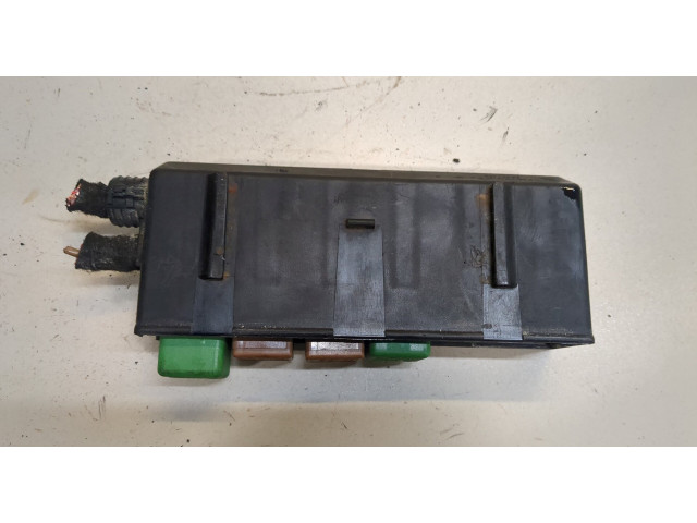 Блок реле Opel Vectra B 1995-2002 90504296