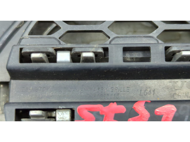 Решетка радиатора  Volvo S90 2016-2020          