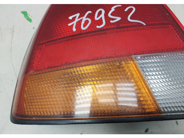 Задний фонарь MR179505 Mitsubishi Carisma