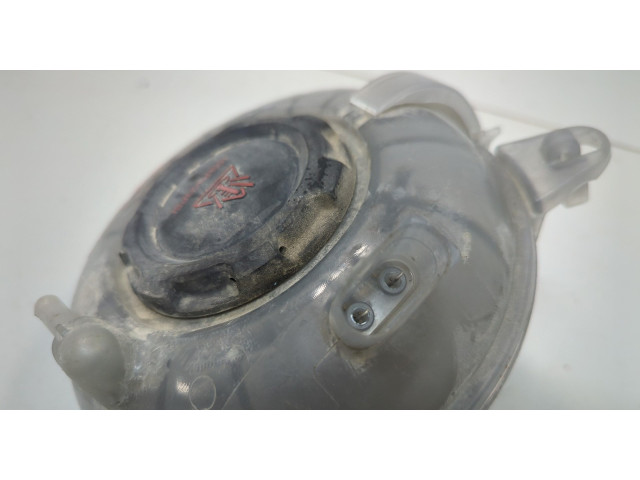 Бачок расширительный  Volkswagen Tiguan 2016-2021 5QM121407C   