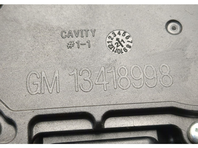 Моторчик заднего дворника  Buick Encore GX 2019-2024      