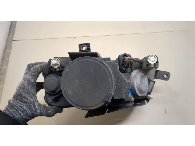 Фара передняя  Volkswagen Passat 6 2005-2010 правая 