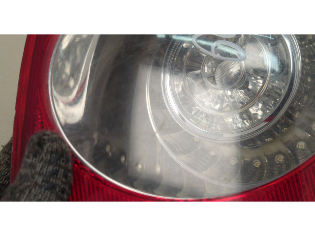 Задний фонарь          