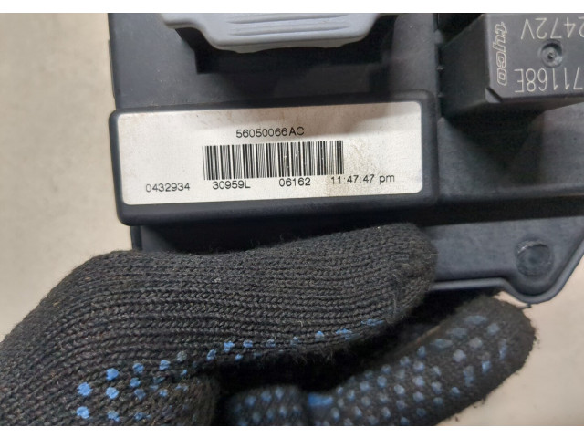 Блок предохранителей  Jeep Commander 2006-2010         