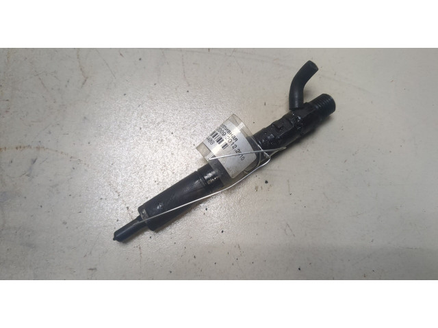 Форсунка топливная  Renault Clio 2009-2012         