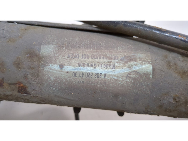 Стойка амортизатора  Mercedes C W203 2000-2008      