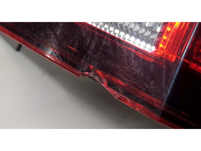 Задний фонарь          