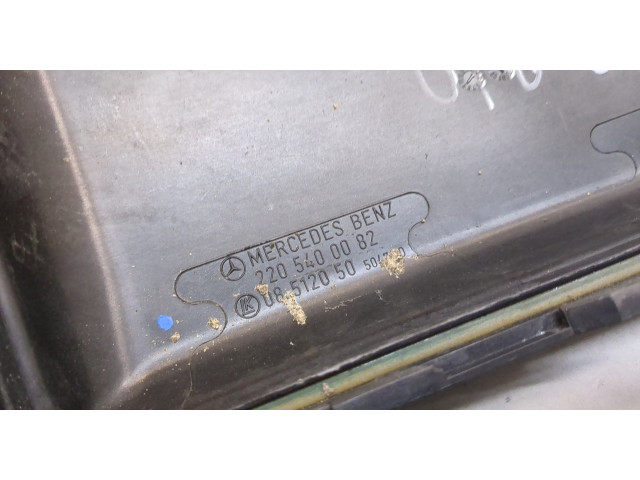 Крышка блока предохранителей  Mercedes S W220 1998-2006      2205400082   