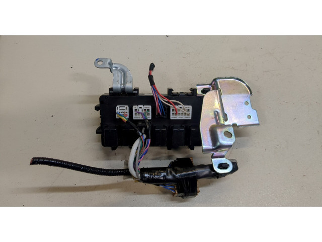 Блок предохранителей Infiniti Q50 2013-2017