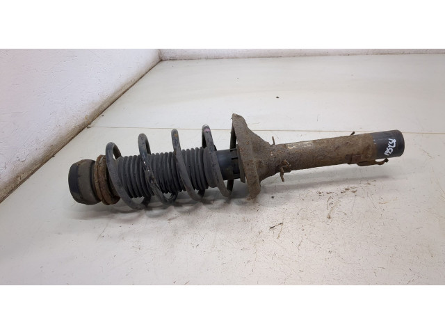 Стойка амортизатора  Volkswagen Golf 4 1997-2005      