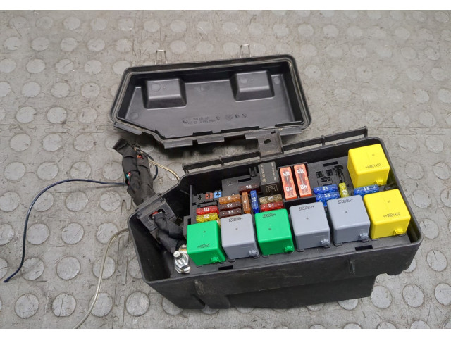 Блок предохранителей  Mercedes GL X164 2006-2012      A1645400672   