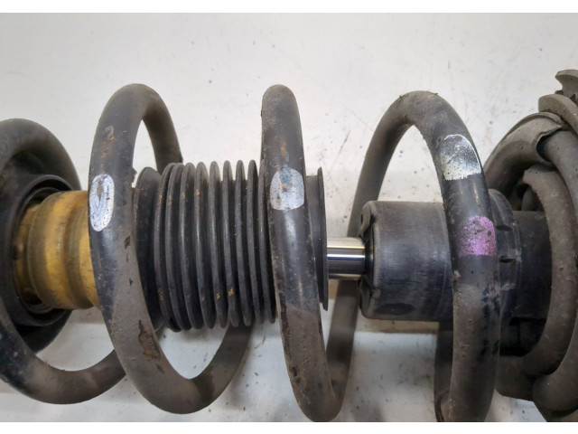 Стойка амортизатора  KIA Sorento XM 2009-2021 546514Z000, 546301U504     