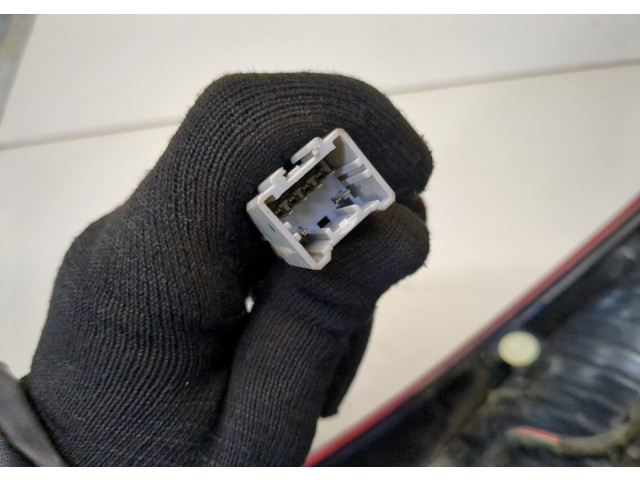 Задний фонарь Honda CR-V 2002-2006