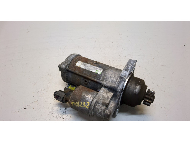 Стартер  Volkswagen Passat CC 2008-2012      