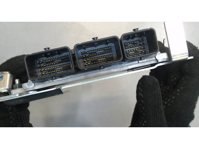 Блок управления двигателем  Infiniti Q50 2013-2017     