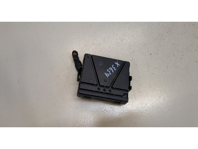 Блок комфорта  Volkswagen Passat 8 2015-          