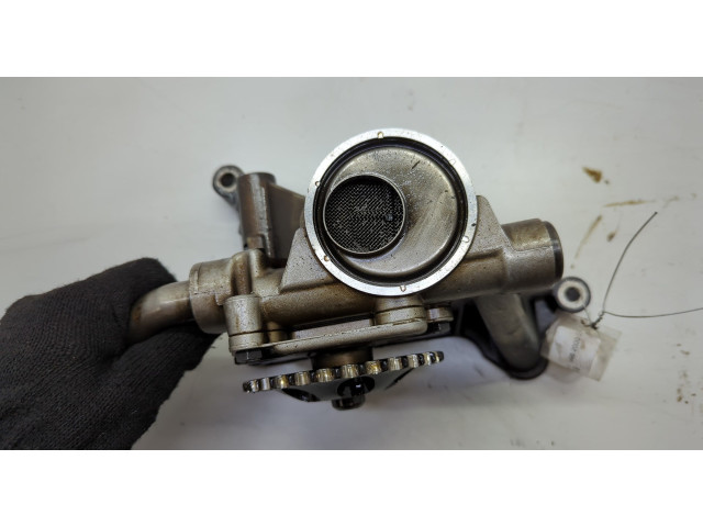 Масляный насос       