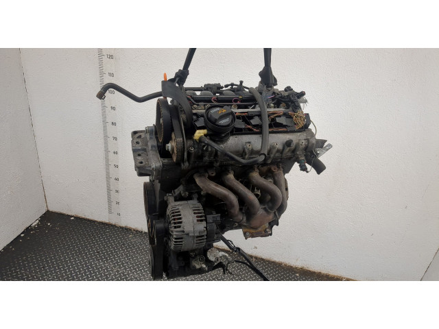 Форсунка топливная Volkswagen Golf 5 2003-2009