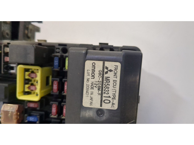 Блок предохранителей Mitsubishi Pajero Pinin 1998-2006