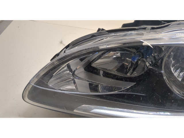 Фара передняя Volvo S60 2010-2018 левая