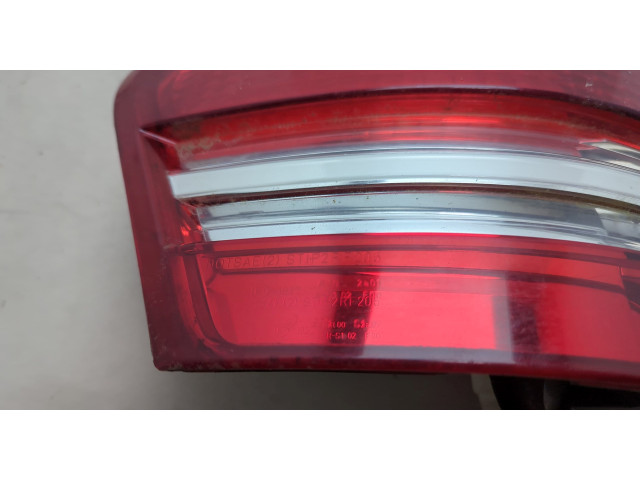 Задний фонарь          