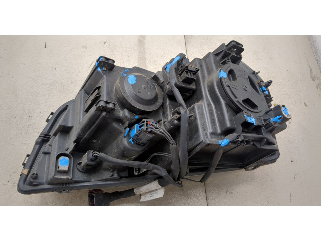 Фара передняя Volvo XC90 2002-2014 правая