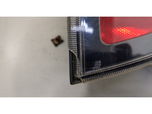 Задний фонарь