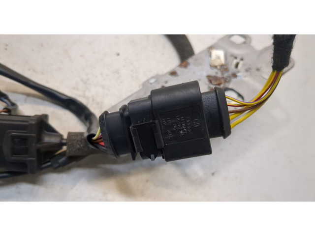 Замок багажника  Audi A8 (D3) 2002-2010       