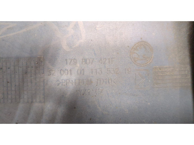 Бампер  Skoda Octavia (A5) 2004-2013 задний   