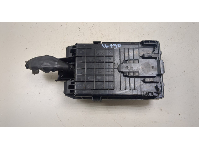 Блок предохранителей  Infiniti Q70 2012-2019         