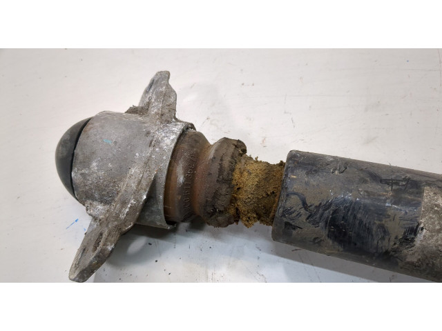 Стойка амортизатора  Volkswagen Passat CC 2008-2012      