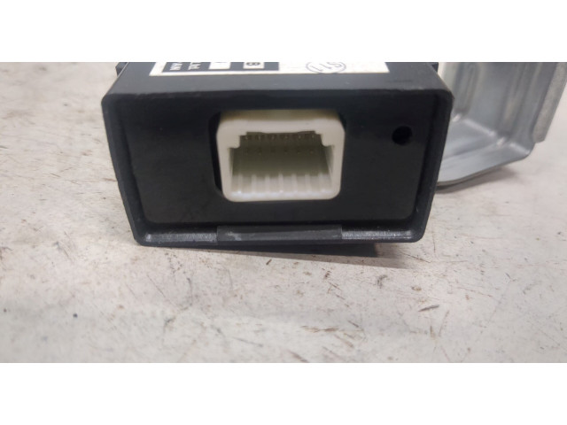 Блок комфорта  Infiniti QX56 2010-2013      285001LA0B  