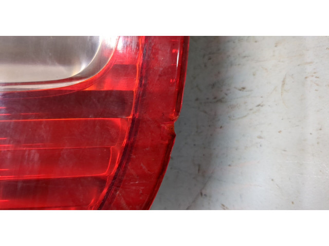 Задний фонарь