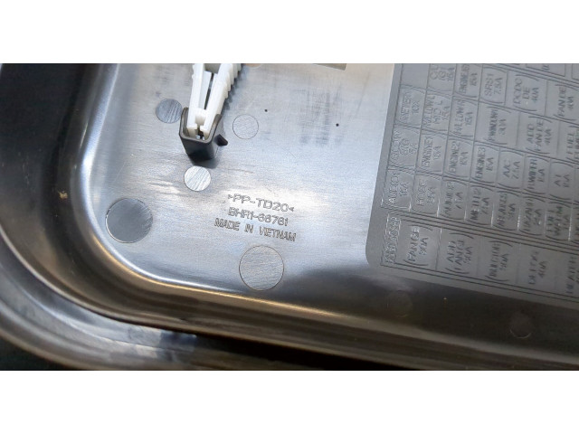 Крышка блока предохранителей  Mazda 3 (BM) 2013-2019         