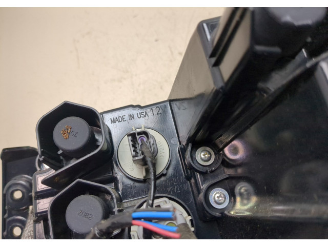 Задний фонарь          