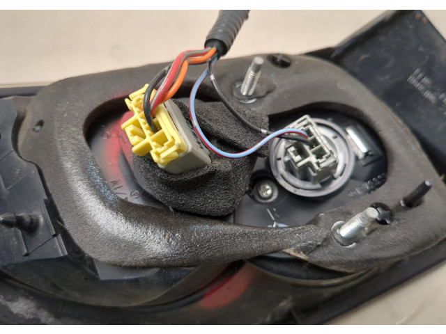 Задний фонарь BP4S51150E