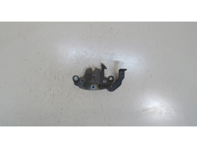 Замок капота Nissan Pathfinder 1996-2005