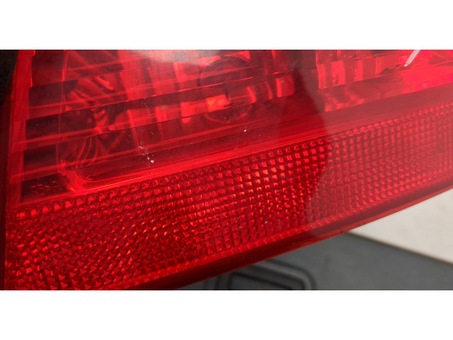 Задний фонарь BMW 3 E46 1998-2005