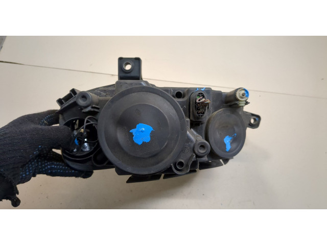 Фара передняя  Volkswagen Passat 6 2005-2010 правая 