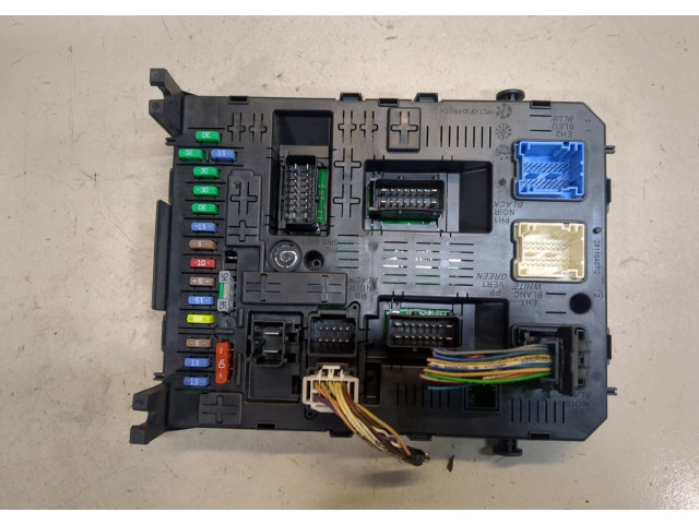 Блок BSI  Peugeot 5008 2009-2016         