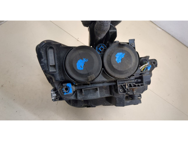 Фара передняя  Volkswagen Passat 8 2015- левая 