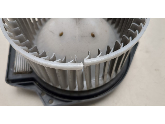 Моторчик печки  Subaru Forester (S11) 2002-2008 72223SA001    72223SA001   